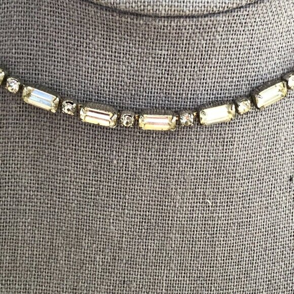 Vintage Weiss Signed Baguette Radiant Crystal Rhinestone Chain Necklace - Picture 3 of 10